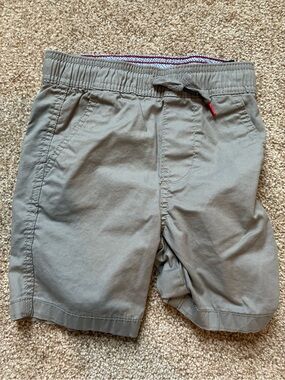 Tommy Hilfiger boys size 4 T gray shorts
